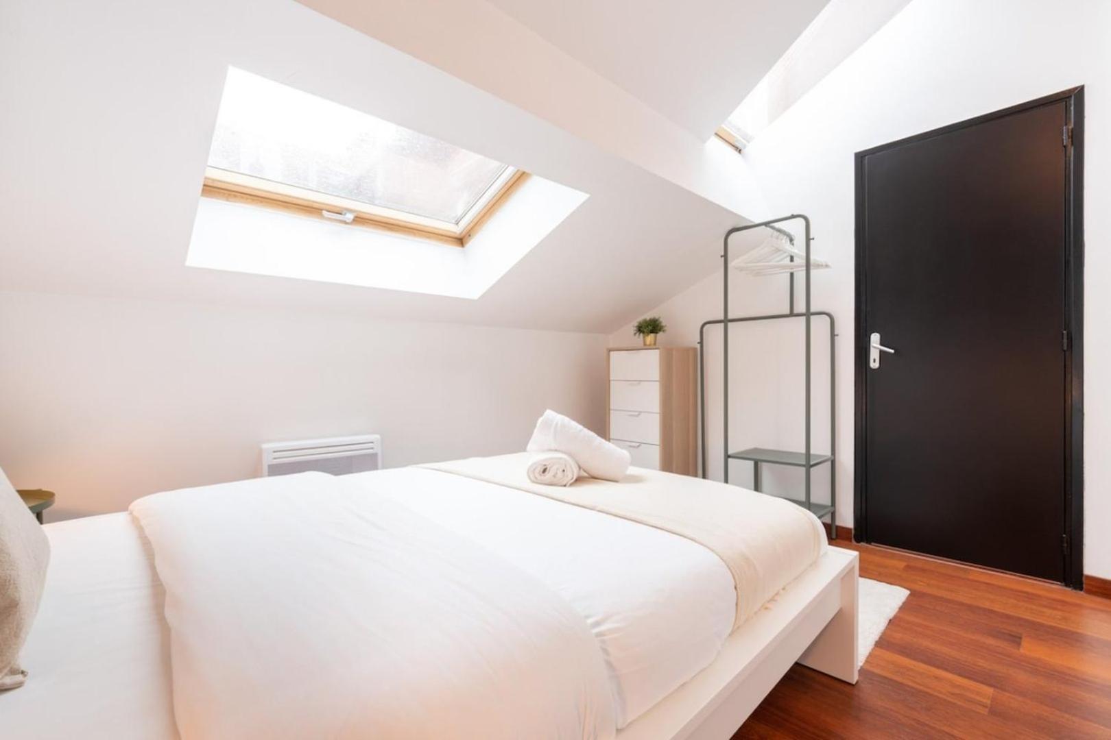 Lille Center - 4 Bedroom Duplex Apartment! Esterno foto
