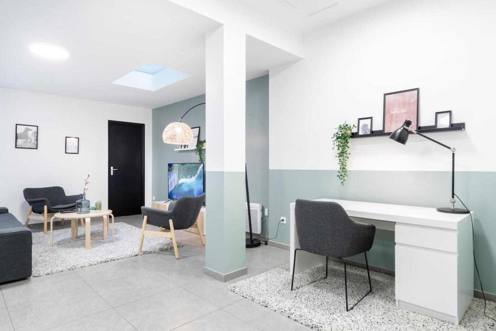 Lille Center - 4 Bedroom Duplex Apartment! Esterno foto