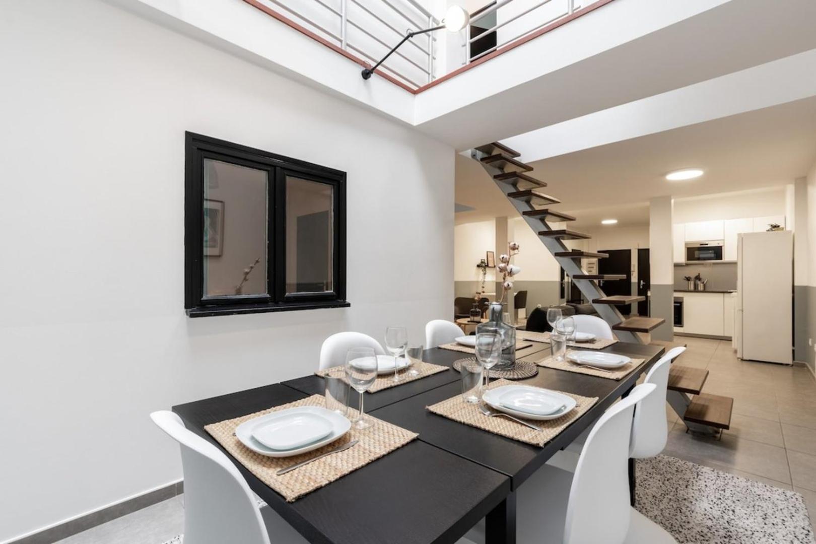 Lille Center - 4 Bedroom Duplex Apartment! Esterno foto