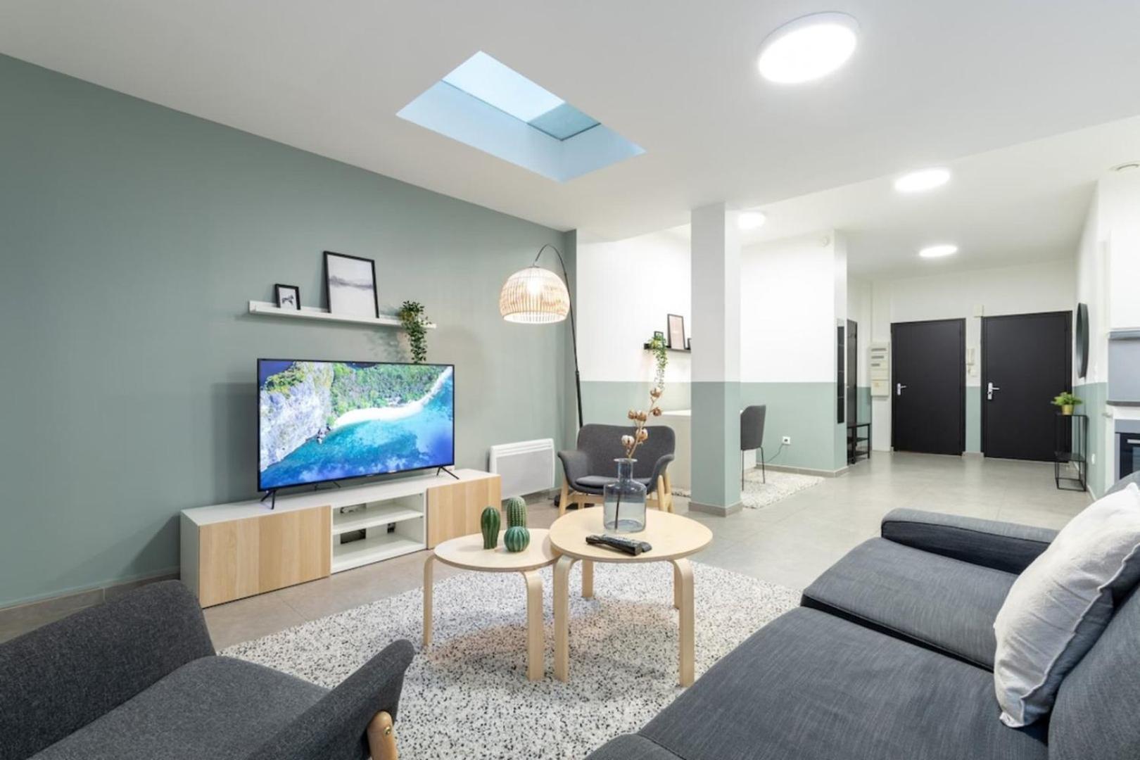 Lille Center - 4 Bedroom Duplex Apartment! Esterno foto